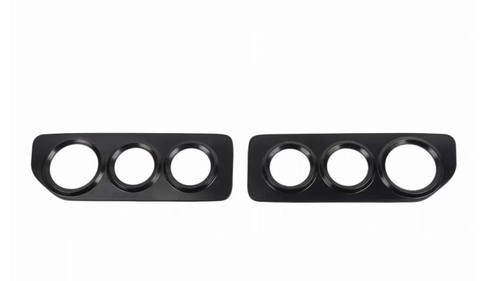 Ốp trang trí đèn hậu xe Suzuki Jimny JB74