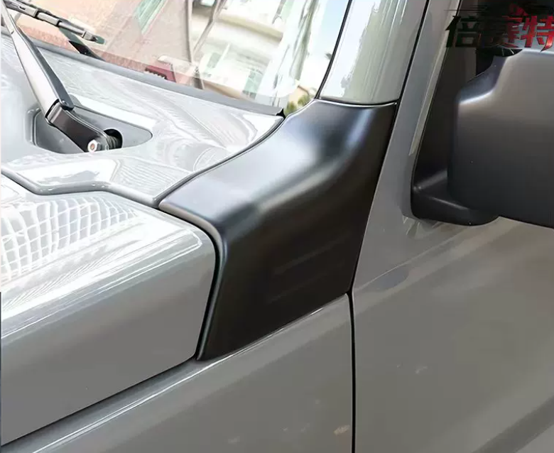 Ốp Trang Trí Trụ A Suzuki Jimny JB74 Tăng Vẻ Thể Thao Cho Xe