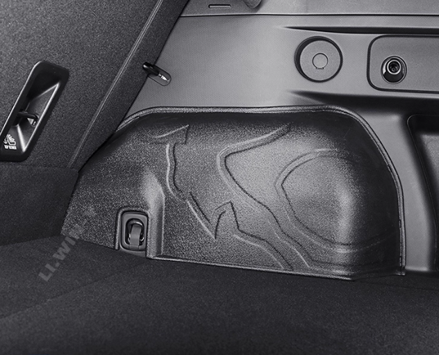 Ốp hông trong cốp xe Subaru Forester 2025-2028 (1 cặp)