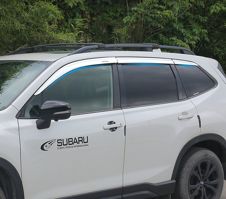 Vè che mưa mạ crom bộ 6 miếng cho xe Subaru Forester 2019-2022