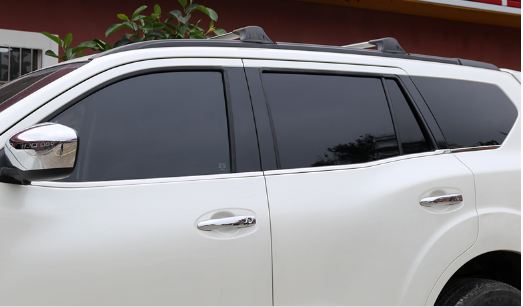 Ốp viền kính Nissan terra (Mẫu 2)