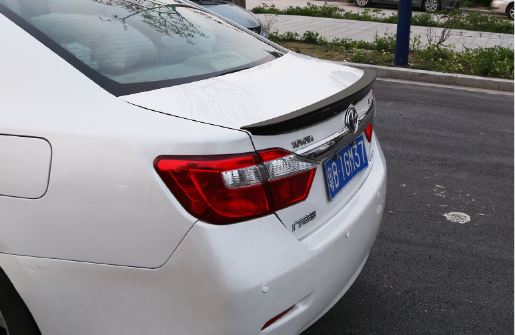 Đuôi gió Toyota Camry 18-19 (Mẫu 2)