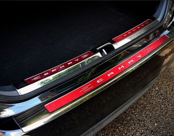 Ốp chống trầy full cốp Toyota Camry 18-19 (Mẫu 2)